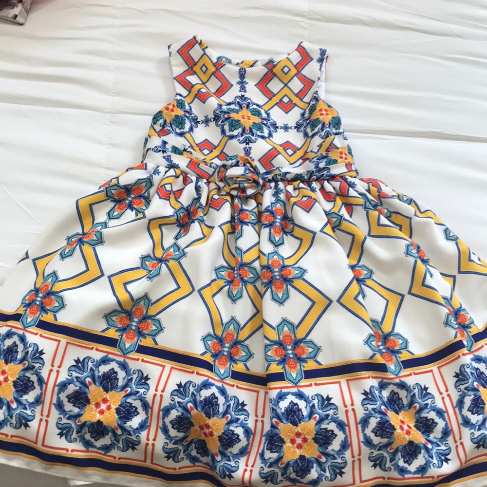 Girl dress